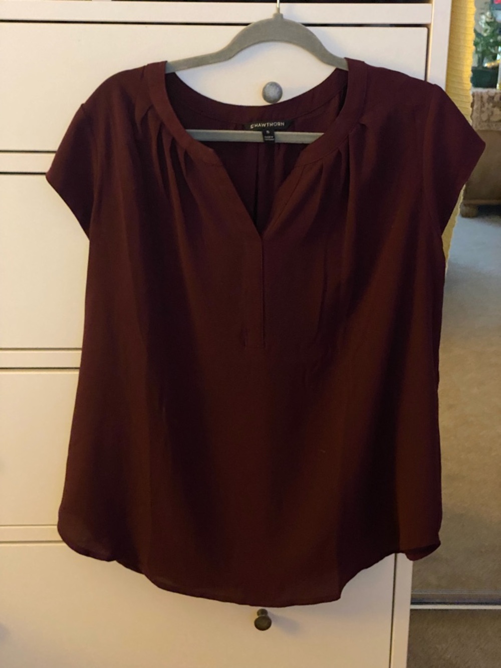Women's Burgundy Notch-Neck Short Sleeve Blouse